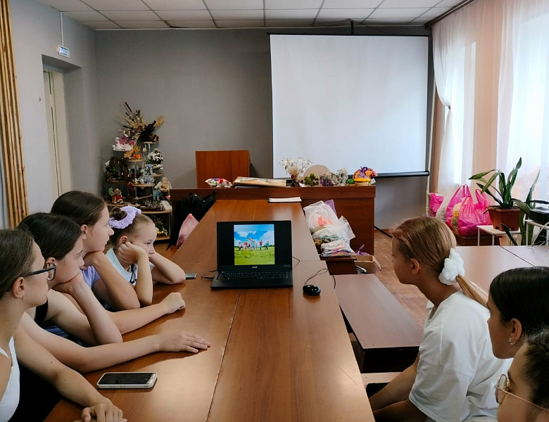  Занятие в объединении "Карусель"