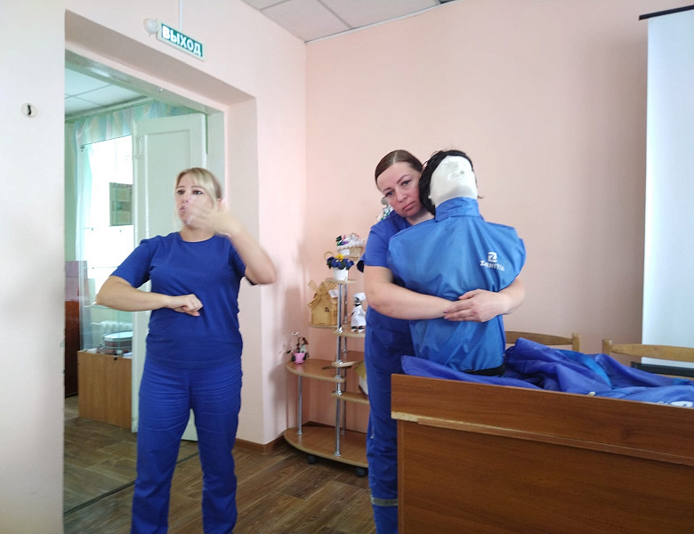  Занятия по оказанию первой доврачебной помощи 